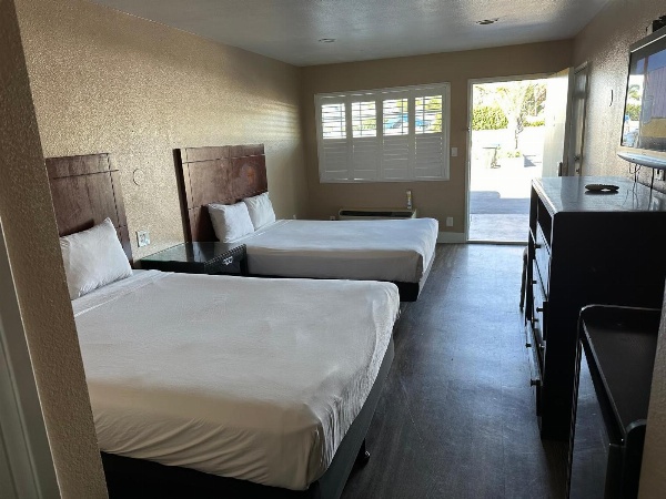 The Dixie Orange County Main image